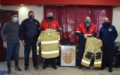NUEVOS EQUIPOS ESTRUCTURALES PARA LOS BOMBEROS VOLUNTARIOS DE MERLO